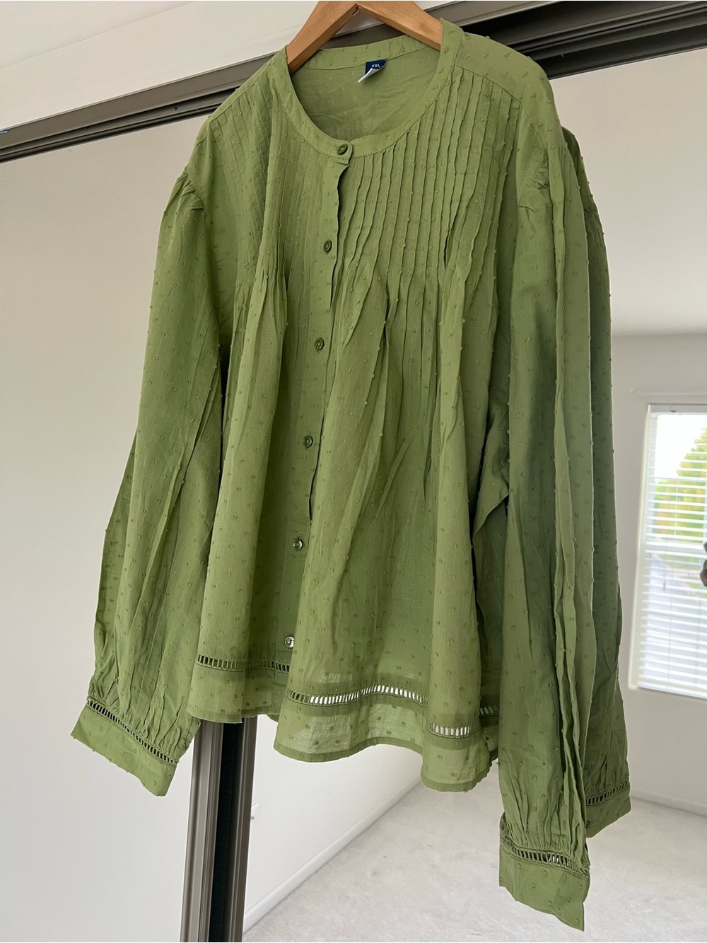 100% Cotton Green Pintuck Button-Front Blouse